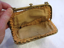 Load image into Gallery viewer, 1920s Art Deco Egyptian Revival Beaded Flapper Purse