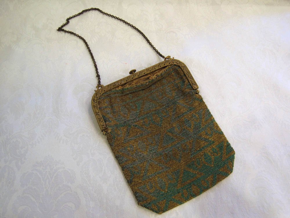 Vintage Beaded hot Parisian Flapper Purse/Handbag (HG)