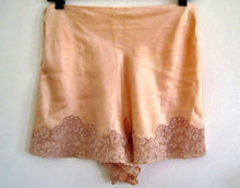 Load image into Gallery viewer, 1920s Flapper Lingerie Peach Satin Silk Tap Pants Alencon Lace