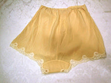 Load image into Gallery viewer, 1930s Silk Panties Lingerie Sax Fifth Avenue Tap Pants