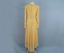 Load image into Gallery viewer, 1930s Wedding Dress Golden Ivory Silk Velvet Trained Wedding Gown