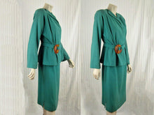 Load image into Gallery viewer, 1940s Lilli Ann Aqua Wool Suit Carved Apple Juice Lucite Buckle