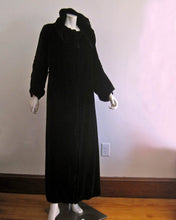 Load image into Gallery viewer, 1920s Cocoon Flapper Coat Black Silk Velvet Ruching