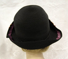 Load image into Gallery viewer, 1920s Bi-Corn Cloche Hat Black Straw Velveteen Flower Appliques