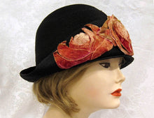 Load image into Gallery viewer, 1920s Bi-Corn Cloche Hat Black Straw Velveteen Flower Appliques