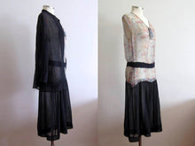 Load image into Gallery viewer, 1920s Silk Flapper Dress 2-Piece Dress American Indian Feather Novelty Print