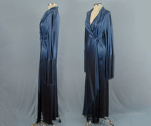 Load image into Gallery viewer, 1930s Art Deco Liquid Silk Satin Dressing Gown Bias Cut Blue Silk Robe High Fashion