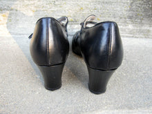 Load image into Gallery viewer, 1930s Art Deco Mary Jane Pumps Enna Jettick Peep Toe Shoes Deadstock