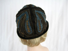 Load image into Gallery viewer, DEADSTOCK 1920s Beaded Cloche Hat Gold Metal Lace Blue Soutache 