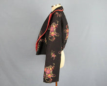 Load image into Gallery viewer, 1940s Quilted Bed Jacket Floral Print Black Rayon Kamore