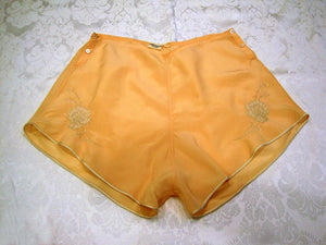 1940s Silk Panties Peach & Cream Tap Pants Bambergers Lingerie