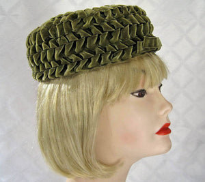 1950s Pillbox Hat Olive Green Braided Velvet Betmar 21"