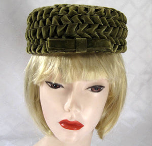 1950s Pillbox Hat Olive Green Braided Velvet Betmar 21"