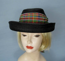 Load image into Gallery viewer, 1950s Kepi Hat 50s Black Straw Hat 21&quot;
