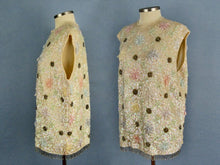 Load image into Gallery viewer, 1950s Heavily Beaded Sequins Wool Sweater Jordan Marsh Young Elegants