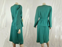 Load image into Gallery viewer, 1940s Lilli Ann Aqua Wool Suit Carved Apple Juice Lucite Buckle
