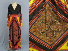 Load image into Gallery viewer, 1960s Peck &amp; Peck Hippie Boho Maxi Dress Greenwich Village Paisley