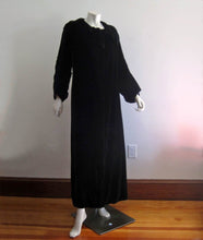 Load image into Gallery viewer, 1920s Cocoon Flapper Coat Black Silk Velvet Ruching
