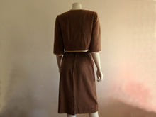 Load image into Gallery viewer, 1940s Women&#39;s Tailored Skirt Suit Russet Brown Wool