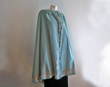 Load image into Gallery viewer, 1910s Edwardian Cape Blue Wool &amp; Metal Lace with Bumble Bees Appliques