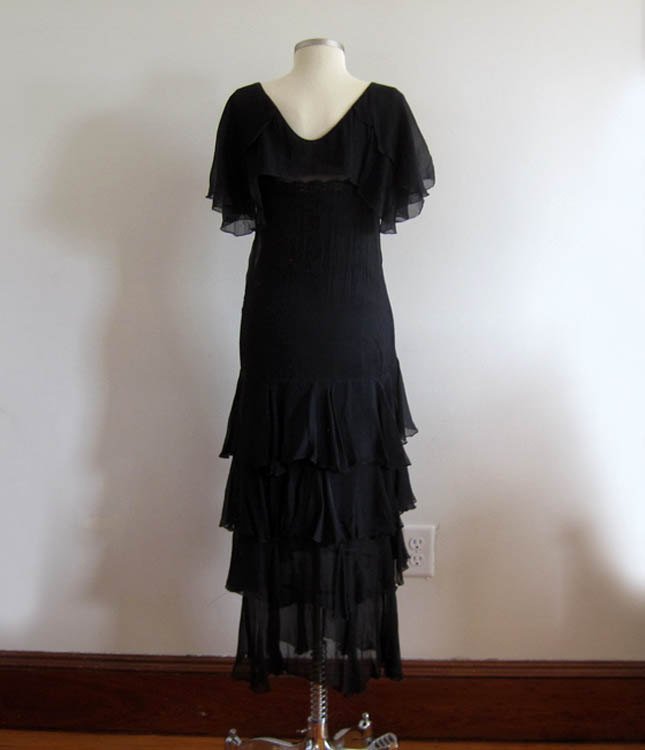 1920s Black Silk Dress Dropped Peplum Waist 1920s Black Silk Dress Dropped Peplum Waist